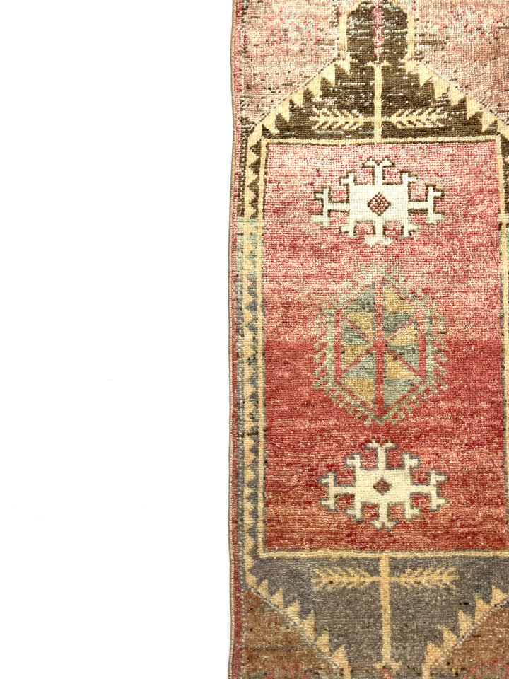 Vintage Anatolian Small Rug 43 cm x 110 cm (1'4" FT x 3'6" FT) - Y010026
