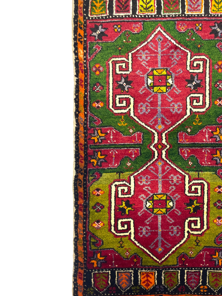 Vintage Anatolian Small Rug 53 cm x 104 cm (1'7" FT x 3'4" FT) - Y010015