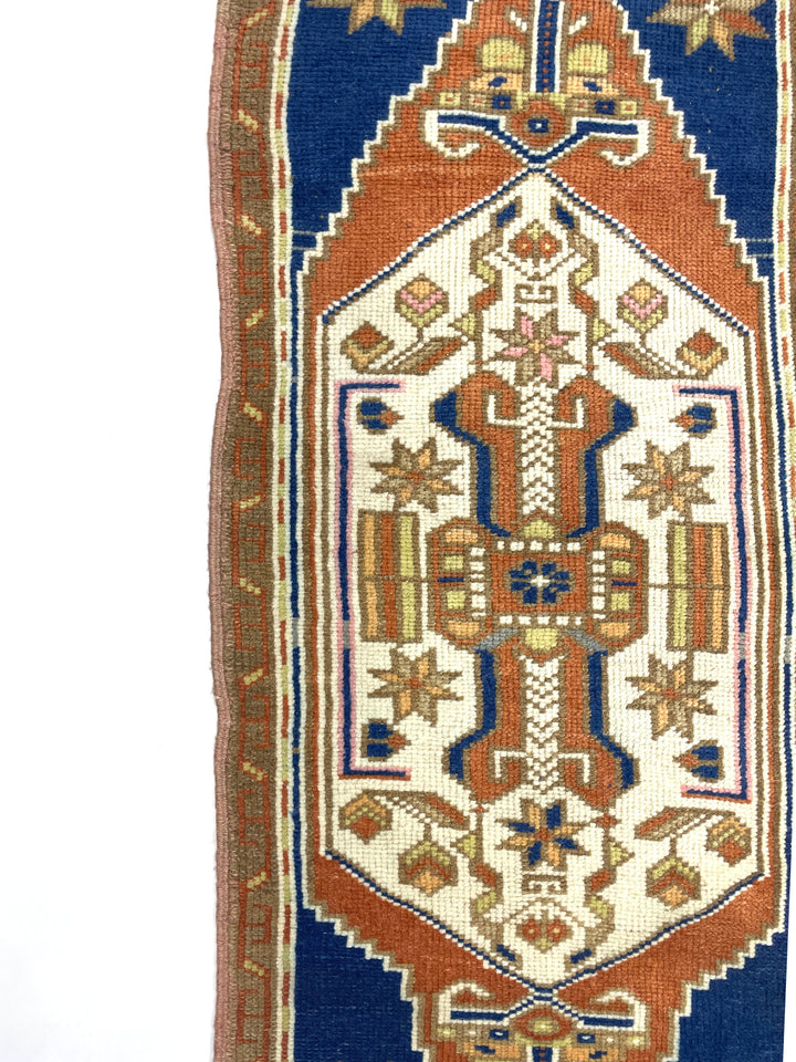 Vintage Anatolian Small Rug 58 cm x 126 cm (1’9’’ FT x 4’23’’ FT) - Y010025