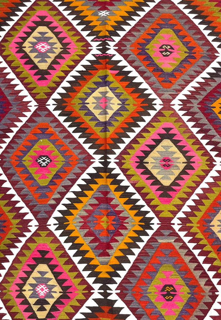 Vintage Multicolor Kilim Rug 130 cm x 210 cm (4’3” FT X 6’9” FT) - 0020005