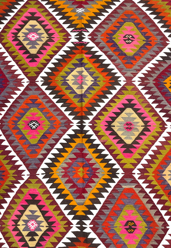 Vintage Multicolor Kilim Rug 130 cm x 210 cm (4’3” FT X 6’9” FT) - 0020005