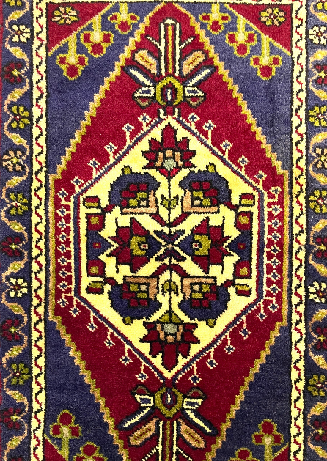Vintage Small Taspinar Rug 53 cm x 101 cm (1’7’’ FT X 3’3’’ FT) - Y010073