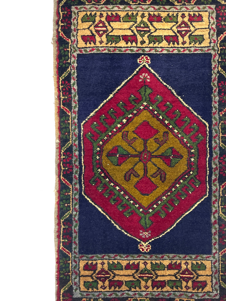 Vintage Small Turkish Hand-Knotted Rug 43 Cm X 93 Cm (1’6’’ FT X 3’1’’ FT) – Y010008
