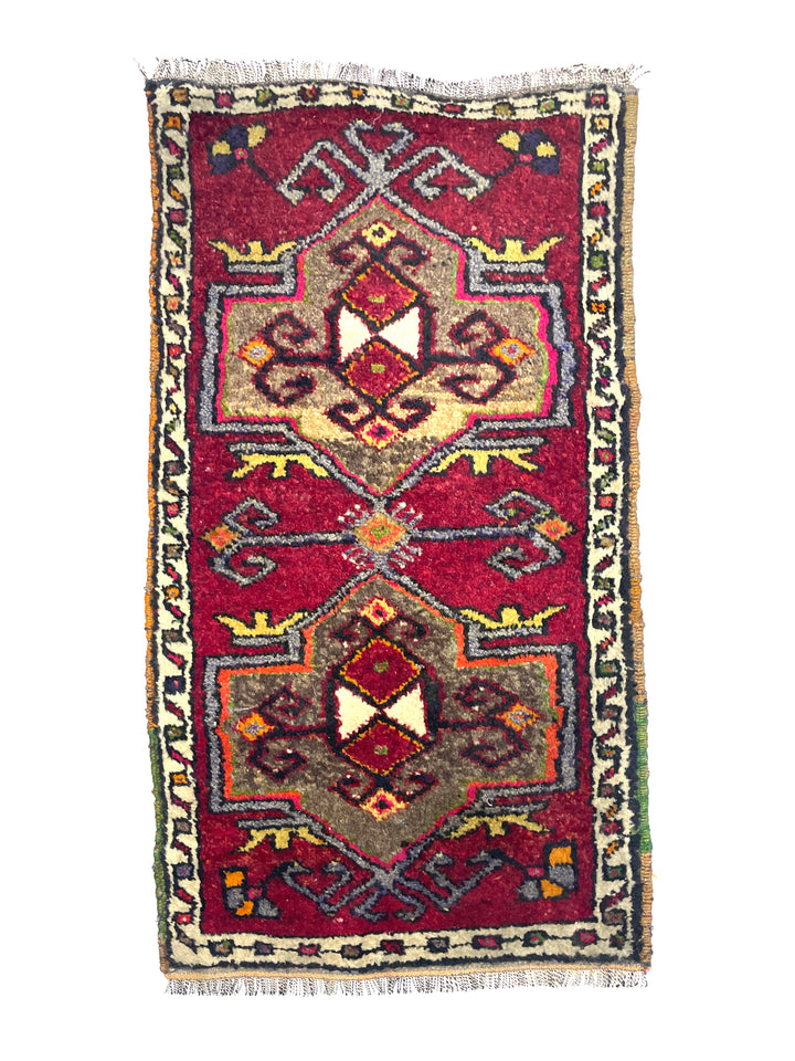 Vintage Small Turkish Hand-Knotted Rug 48 Cm X 91 Cm (1'6" FT X 3 FT) – Y010006