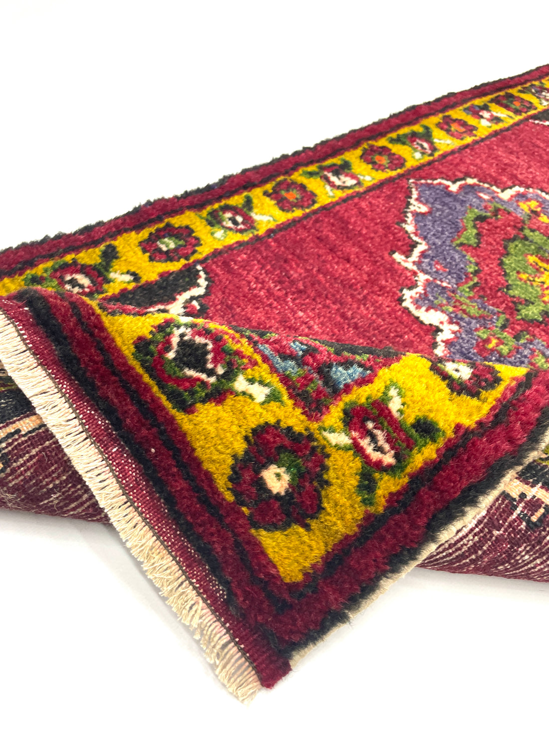 Vintage Small Turkish Hand-Knotted Rug 51 Cm X 104Cm (1'7" FT X 3'4" FT) – Y010002