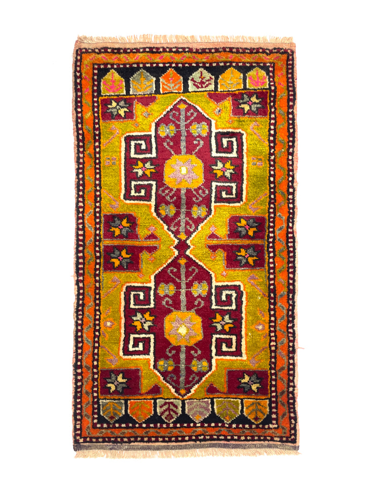 Vintage Small Turkish Hand-Knotted Rug 56 Cm X 102 Cm (1'8" FT X 3'3" FT) – Y010004