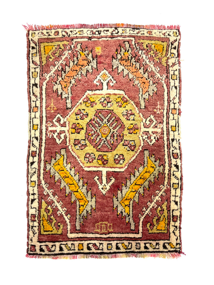 Vintage Small Turkish Handwoven Rug 53 cm x 81 cm (1’7’’ FT X 2’7” FT) - Y010061