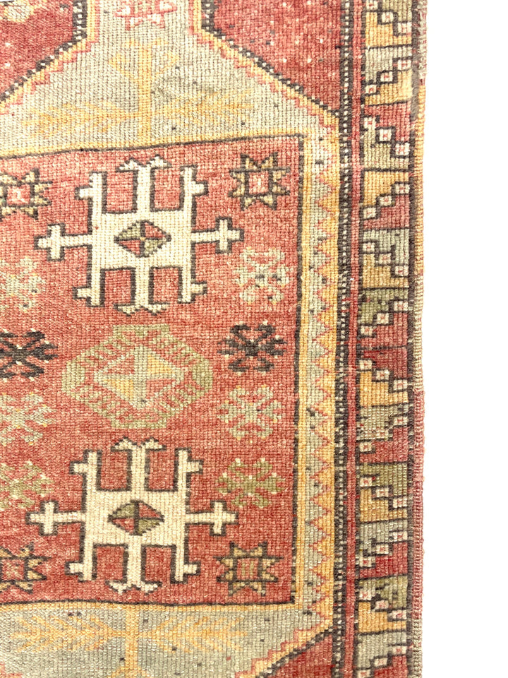 Vintage Turkish Hand-Knotted Rug 54 Cm X 95 Cm (1’8’’ FT X 3’1’’ FT) – Y010035