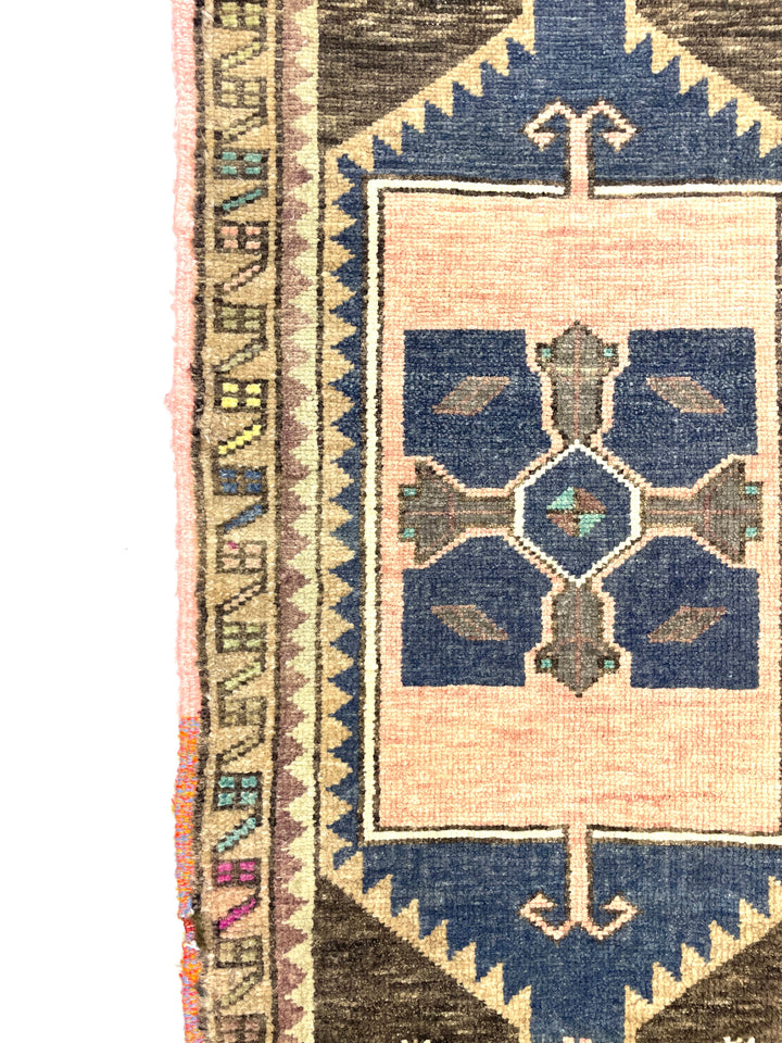 Vintage Turkish Small Rug 48 cm x 84 cm (1’6’’ FT x 2’7’’ FT) - Y010032