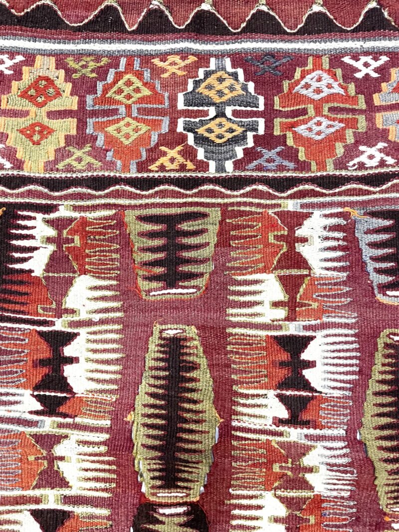 Vintage Mut Kilim Rug