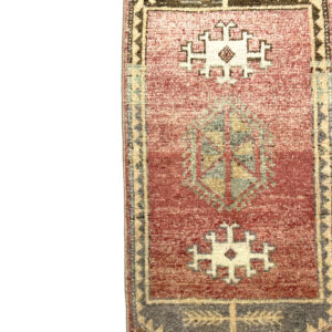 Vintage Anatolian Small Rug 43 cm x 110 cm (1'4" x 3'6" FT) - Y010026