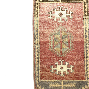 Vintage Anatolian Small Rug 43 cm x 110 cm (1'4" x 3'6" FT) - Y010026