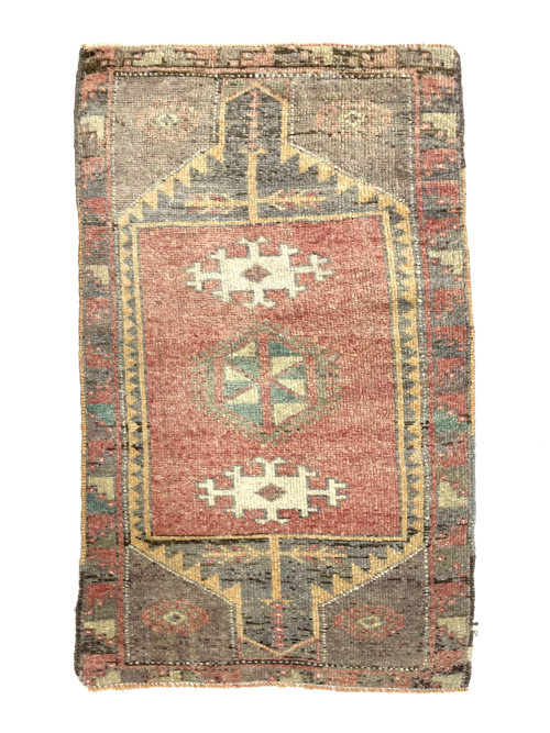Vintage Anatolian Small Rug 50 cm x 108 cm (1'64" x 3'54" FT) - Y010024