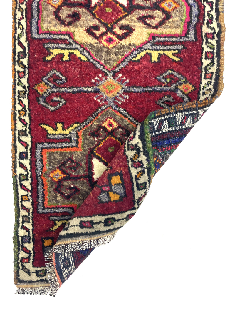 Vintage Small Turkish Hand-Knotted Rug 48 Cm X 91 Cm (1'6" X 3 FT) – Y010006