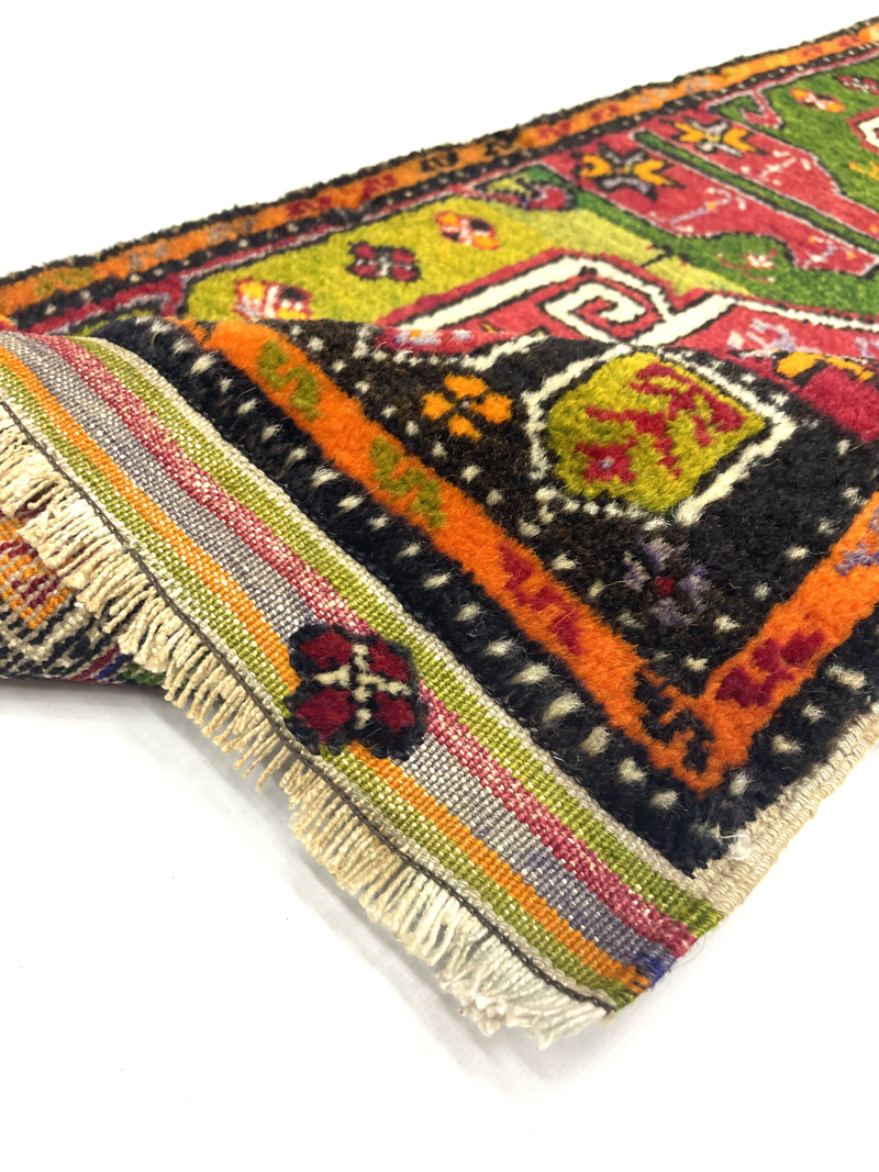 vintage-anatolian-small-rug-53-cm-x-104-cm-y010015-3 Vintage Anatolian Small Rug 53 cm x 104 cm (1'7" x 3'4" FT) - Y010015