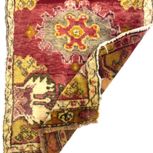 Vintage Anatolian Small Rug 60 cm x 100 cm (2 x 3'25" FT) - Y010020