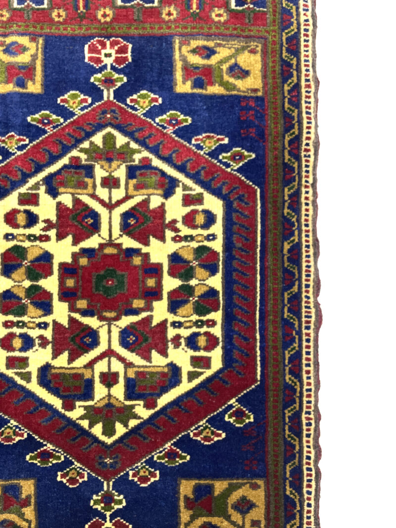 vintage-anatolian-small-rug-60-cm-x-112-cm-y010059-2 Vintage Anatolian Small Rug 60 cm x 112 cm (2 X 4 FT) - Y010059