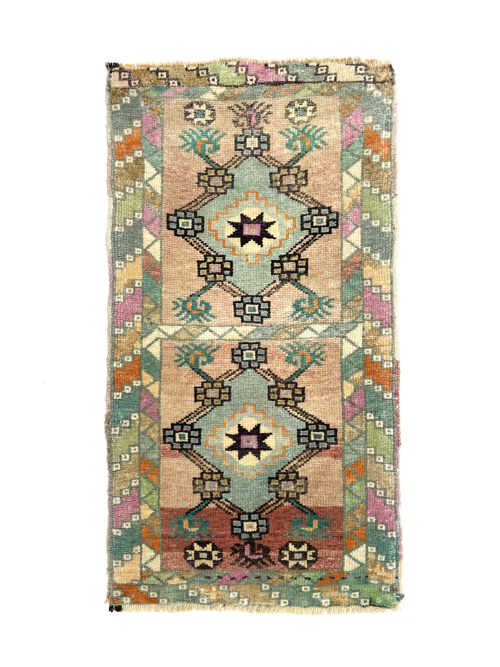 Vintage Funky Small Rug 44 Cm X 80 Cm (1’5′′ X 2’6′′ FT) – Y010051