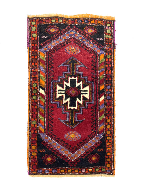 Vintage Handwoven Doormat Size Rug 54 Cm X 97 Cm (1’8′′ X 3’2′′ FT) – Y010054
