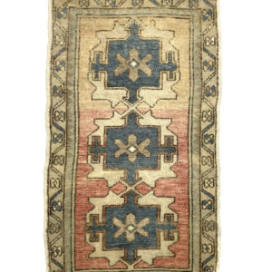 Vintage Anatolian Small Hand-Knotted Rug 51 Cm X 109 Cm (1’7′′ X 3’6′′ FT) – Y010048