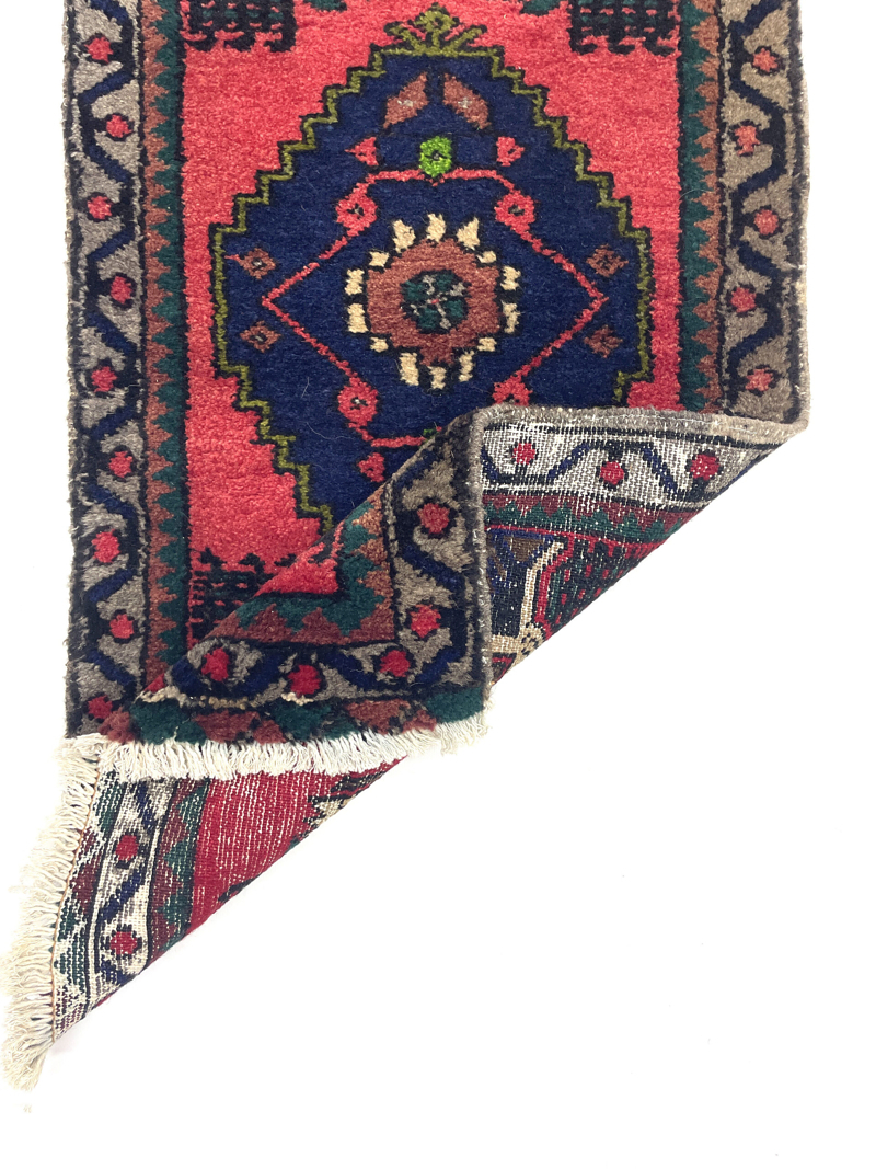 vintage-small-turkish-hand-knotted-rug-49-cm-x-104-cm-y010012-2 Vintage Small Turkish Hand-Knotted Rug 49 Cm X 104 Cm (1'6" X 3'4" FT) – Y010012
