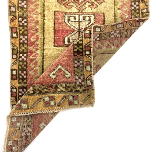 Vintage Small Turkish Hand-Knotted Rug 50 Cm X 88 Cm (1'6" X 2'9" FT) – Y010007