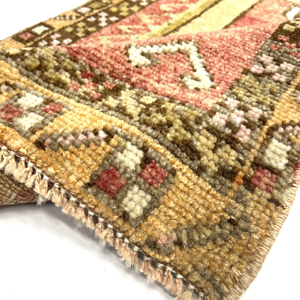 Vintage Small Turkish Hand-Knotted Rug 50 Cm X 88 Cm (1'6" X 2'9" FT) – Y010007