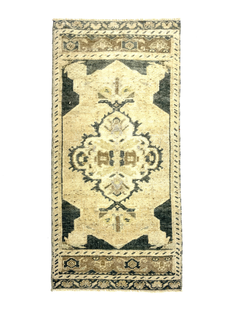 vintage-turkish-doormat-rug-42-cm-x-96-cm-y010064 Vintage Turkish Doormat Rug 42 cm x 96 cm (1'3” X 3'1” FT) - Y010064
