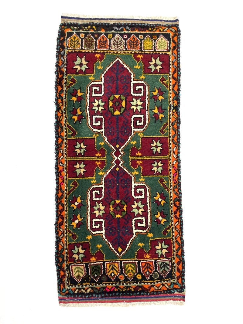 Vintage Turkish Entryway Rug 57 cm x 125 cm (1’9” X 4'1” FT) - Y010065