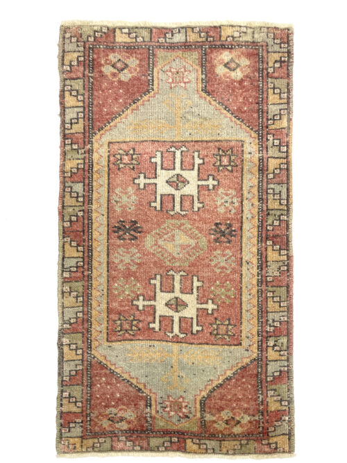 Vintage Turkish Hand-Knotted Rug 54 Cm X 95 Cm (1'8" X 3'1" FT) – Y010035