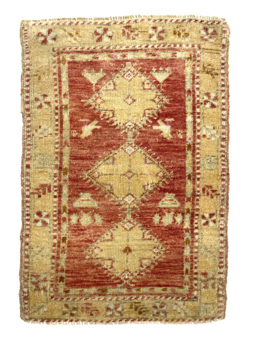 Vintage Turkish Hand-Knotted Rug 55 Cm X 79 Cm (1'8" X 2'6" FT) – Y010034