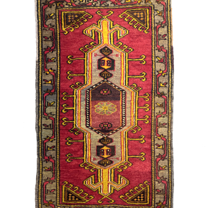 Vintage Turkish Hand-Knotted Rug 57 Cm X 103 Cm (1’9′′ X 3’4′′ FT) – Y010045