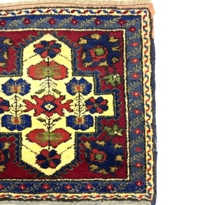 Vintage Turkish Hand-Knotted Rug 57 Cm X 64 Cm (1’9′′ X 2’1′′ FT) – Y010046