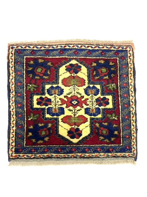 Vintage Turkish Hand-Knotted Rug 57 Cm X 64 Cm (1’9′′ X 2’1′′ FT) – Y010046