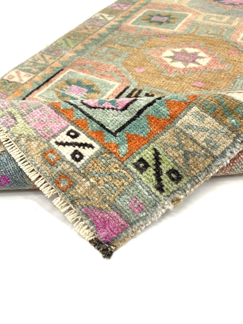 Vintage Turkish Mini Hand-Knotted Rug 44 cm x 81 cm (1'4" X 2'6" FT) - Y010057