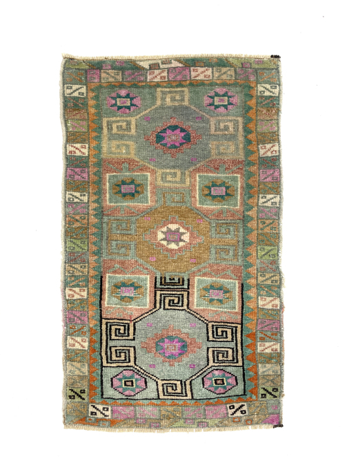 vintage-turkish-mini-hand-knotted-rug-44-cm-x-81-cm-y010057 Vintage Turkish Mini Hand-Knotted Rug 44 cm x 81 cm (1'4" X 2'6" FT) - Y010057
