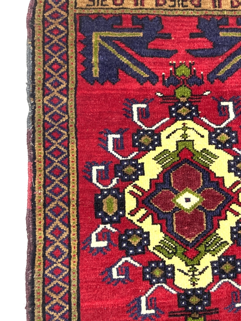 vintage-turkish-mini-rug-59-cm-x-103-cm-y010071-1 Vintage Turkish Mini Rug 59 cm x 103 cm (1’9” X 3’4” FT) - Y010071