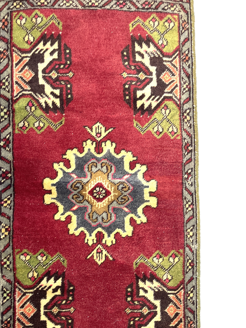 vintage-turkish-small-hand-knotted-rug-56-cm-x-117-cm-y010049-1 Vintage Turkish Small Hand-Knotted Rug 56 Cm X 117 Cm (1’8′′ X 3’8′′ FT) – Y010049