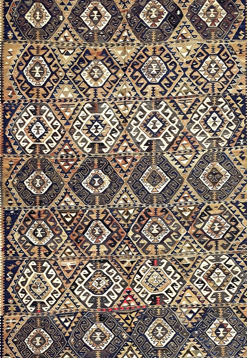 Vintage Van Kilim Rug 132 cm x 213 cm (4’3” X 7 FT) - 0020003